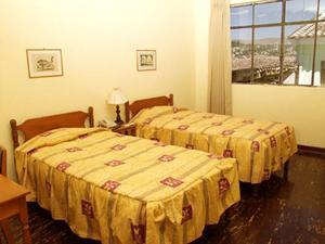 Dm Hoteles Ayacucho Bagian luar foto