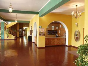 Dm Hoteles Ayacucho Bagian luar foto
