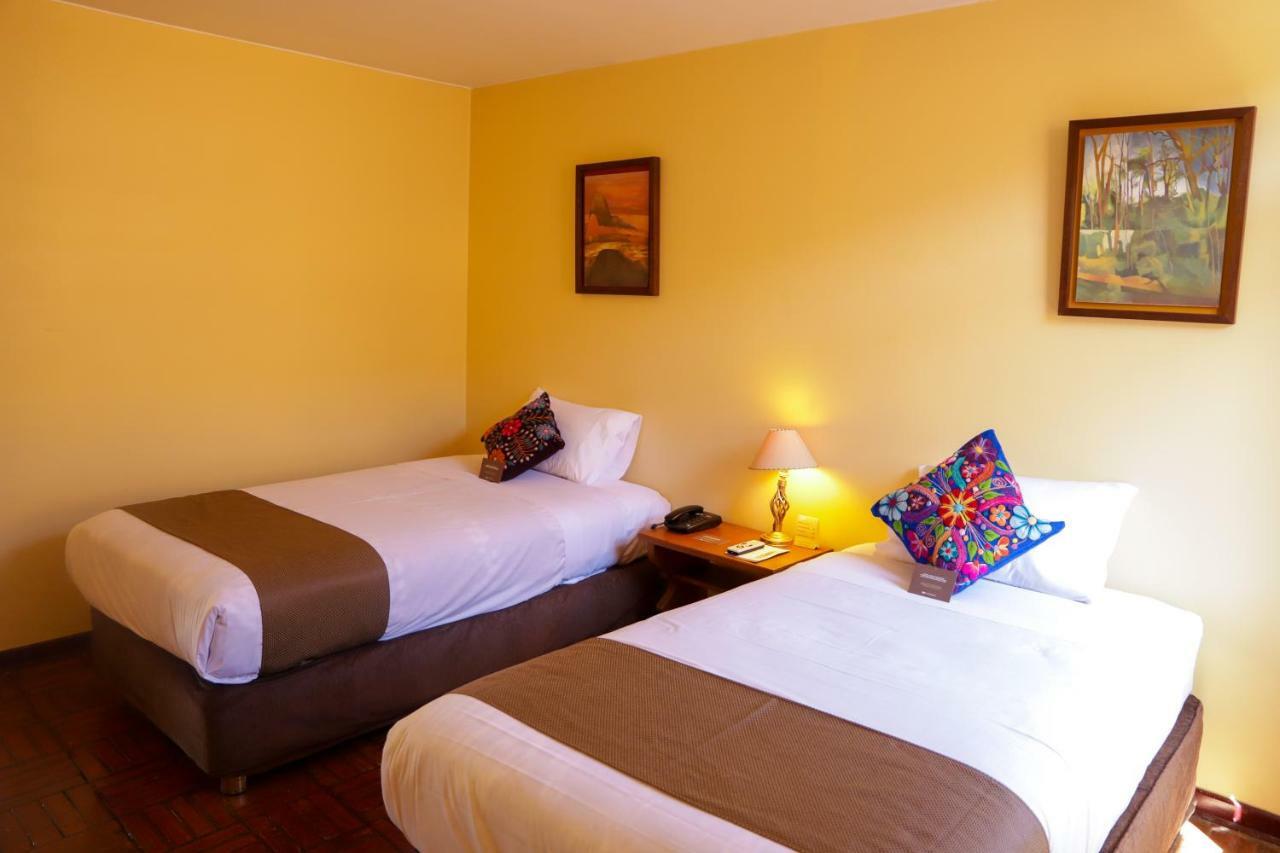 Dm Hoteles Ayacucho Bagian luar foto