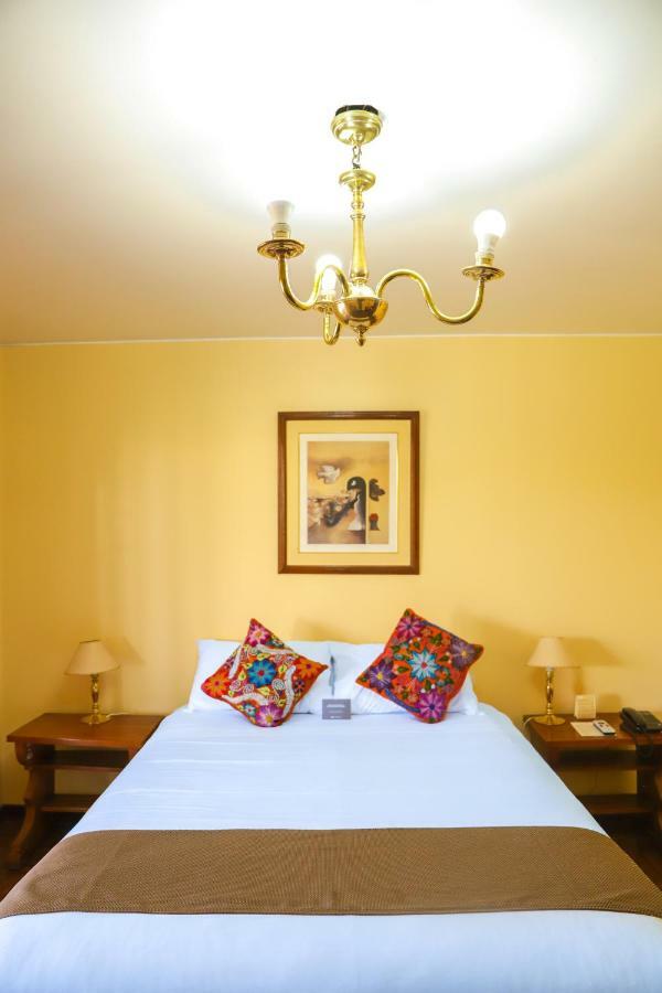 Dm Hoteles Ayacucho Bagian luar foto